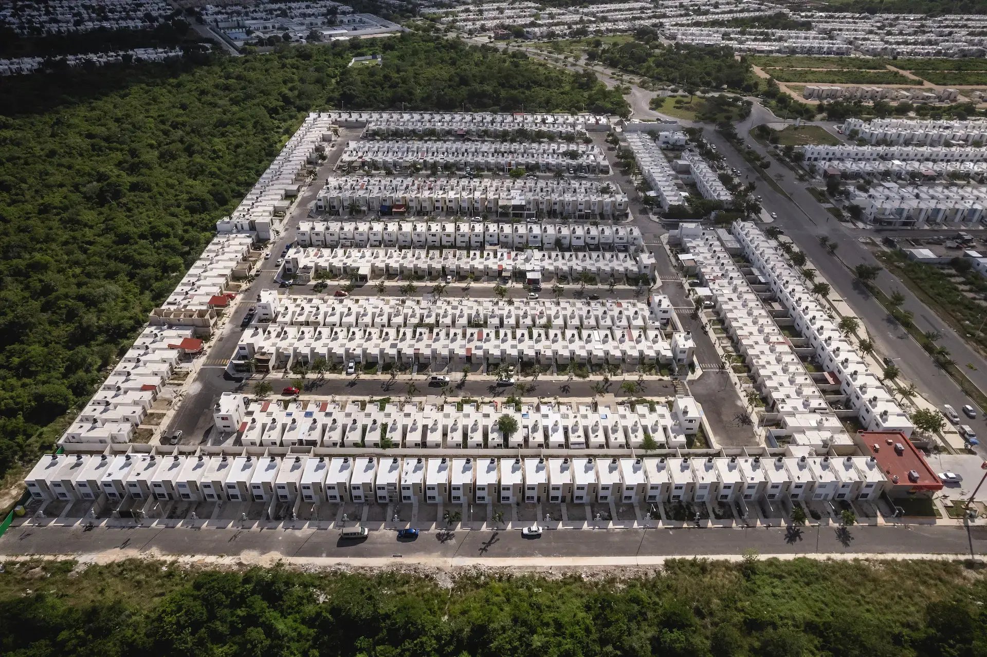 ADO-09-25-AMAVITA CAUCEL-5